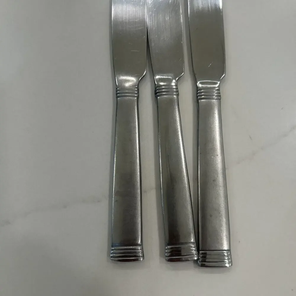 Vtg Wallace NAPOLI-FROST Stainless 18/10 Set of 3 Flatware 8.5” Dinner Knives
